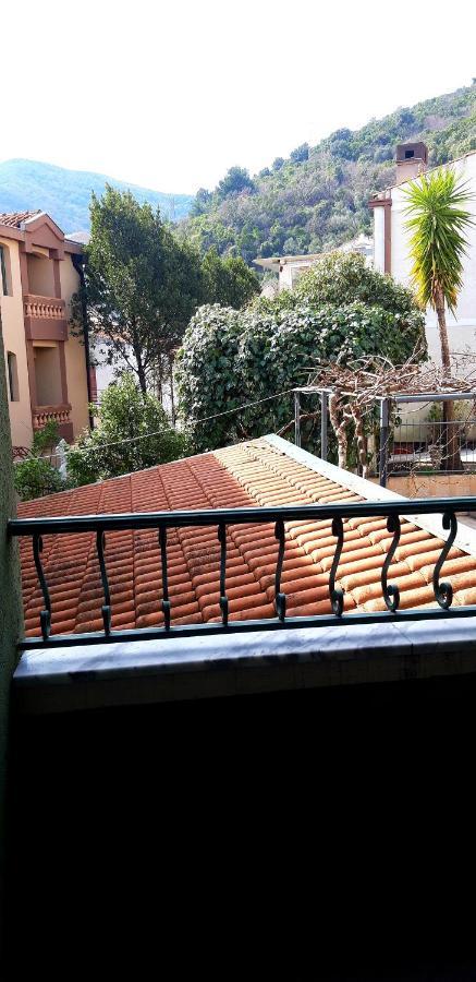 Apartments Krapina Lux Budva Ngoại thất bức ảnh
