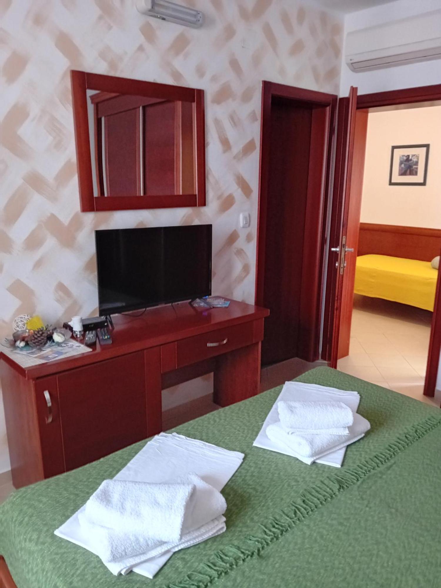 Apartments Krapina Lux Budva Ngoại thất bức ảnh