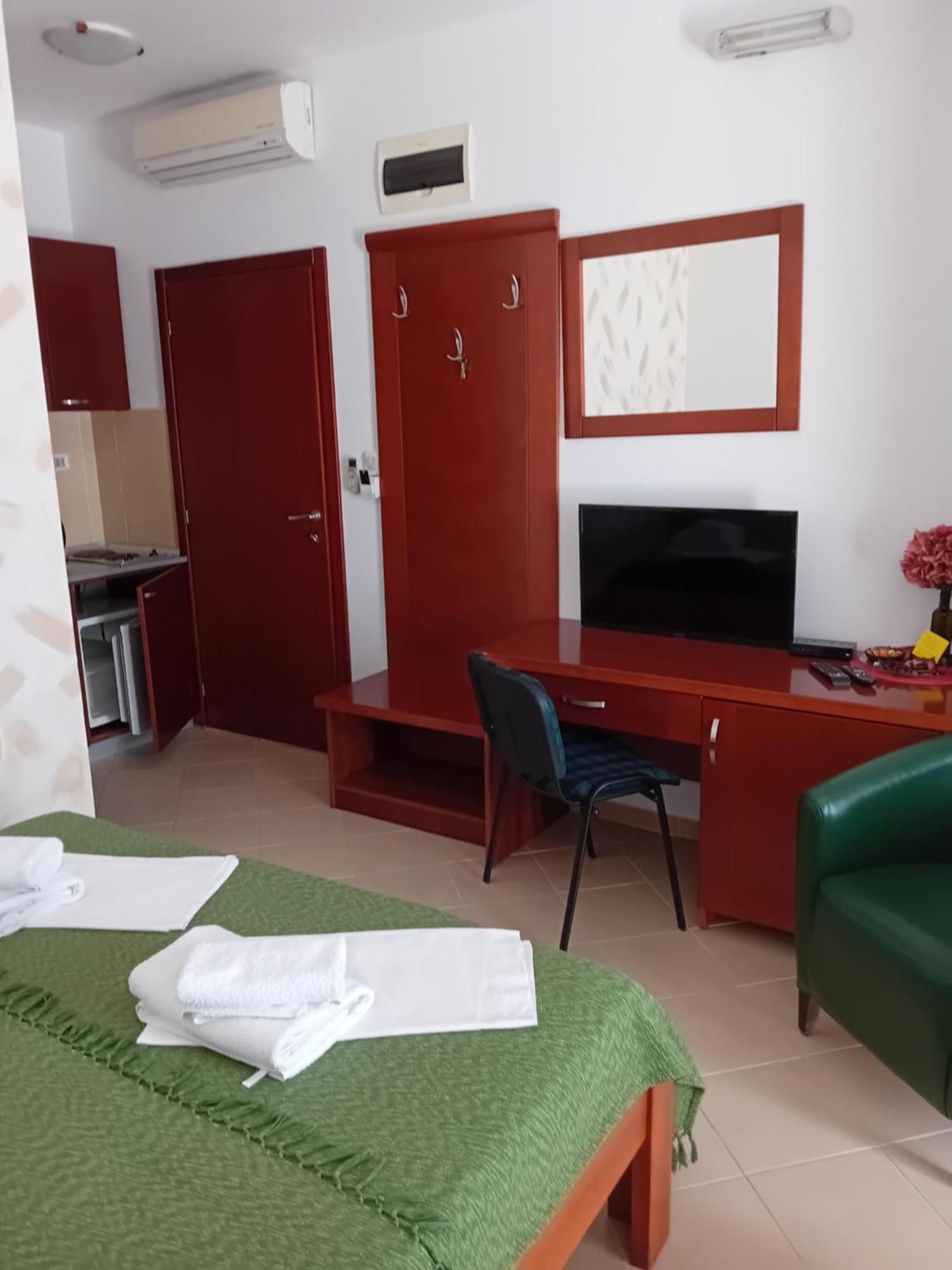 Apartments Krapina Lux Budva Ngoại thất bức ảnh