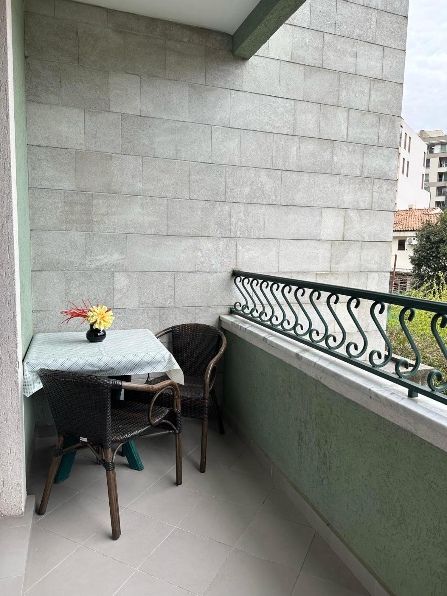 Apartments Krapina Lux Budva Ngoại thất bức ảnh