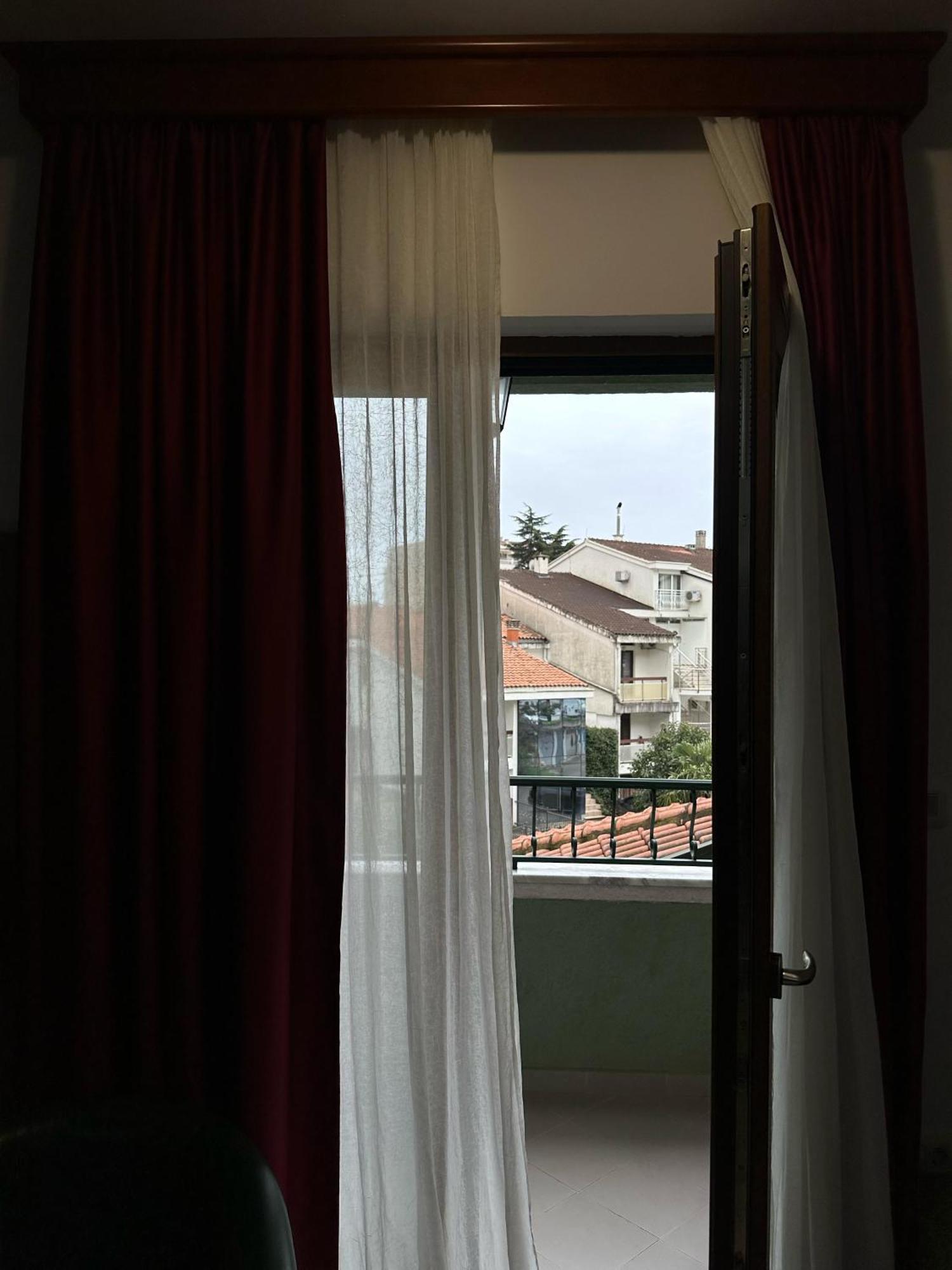 Apartments Krapina Lux Budva Ngoại thất bức ảnh